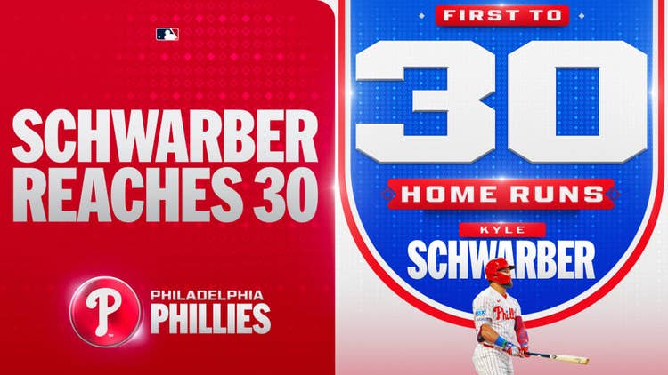 Kyle Schwarber is the first to 30 home runs!